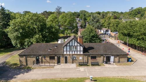 Debden Green, Loughton, IG10