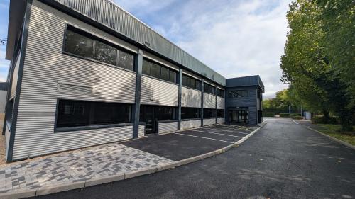Unit 22, Nursling Industrial Estate, Oriana Way, Nursling, Southampton, SO16