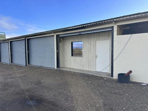 Lopemede Farm, Thame Road, Long Crendon, Thame, OX9