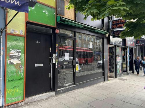 86 Camden High Street, Camden, London, NW1