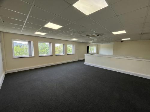 Unit 7 M40 Industrial Estate, Cressex Business Park, Blenheim Road, High Wycombe, HP12