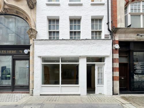 6 Dering Street, Mayfair, London, W1S