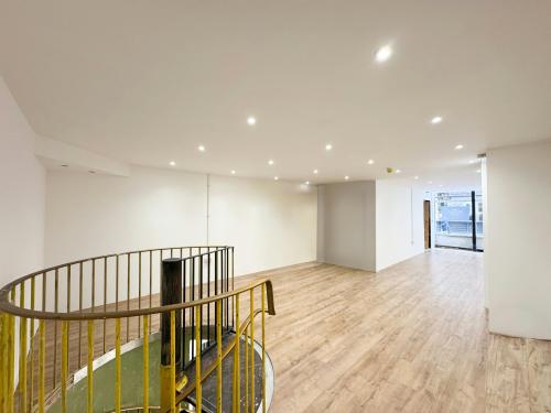 6 Dering Street, Mayfair, London, W1S