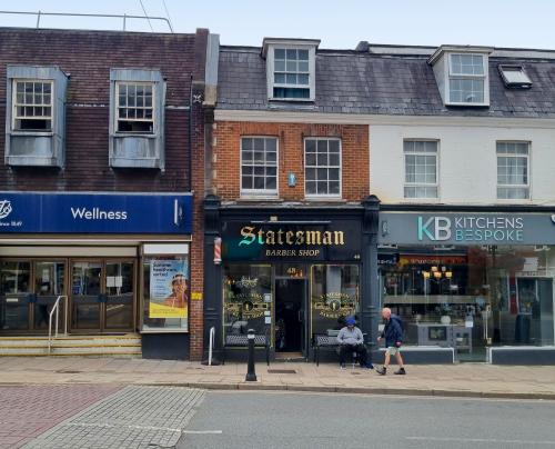 48 London Road, East Grinstead, RH19