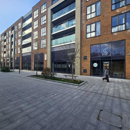 Unit D, Queens Walk, East Grinstead, RH19