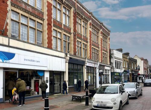 178A High Street, Rochester, ME1