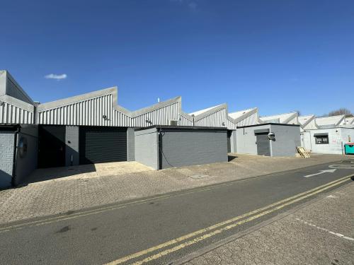Unit's 21 & 22, Zennor Trade Park, Balham, London, SW12