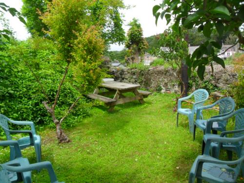 45 Coinagehall Street, Helston, TR13