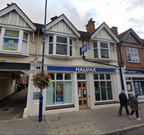 38 High Street, St. Neots, PE19