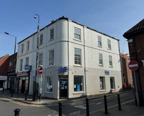 7/7a Market Place, Thorne, Doncaster, DN8