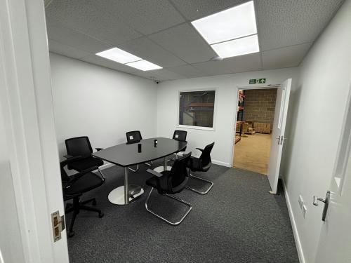 27, Great Cambridge Industrial Estate, Enfield, EN1