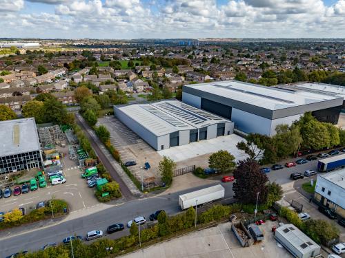 Unit 2, Woodside Industrial Estate, Humphrys Road, Dunstable, LU5