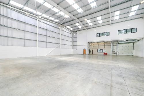 Unit 12, Klinger Industrial Park, Edgington Way, Sidcup, DA14