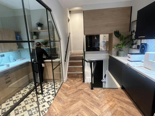 143 Lee Road, Blackheath, London, SE3