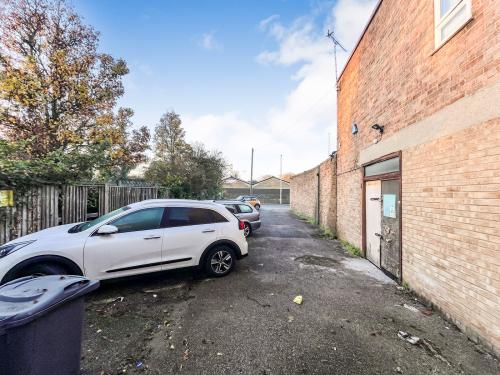 Car Parking Spaces, Maidstone Road, Grays, RM17