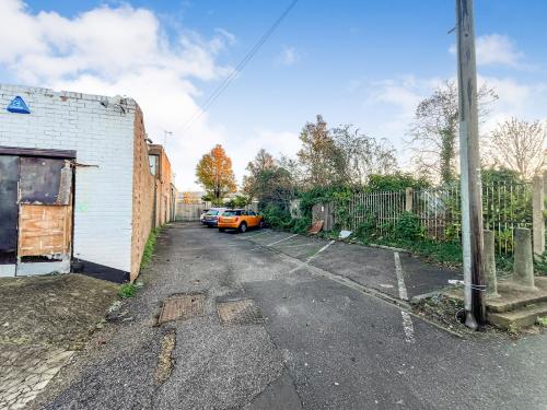 Car Parking Spaces, Maidstone Road, Grays, RM17