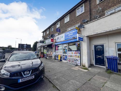 1,3&5 Aire Drive, South Ockendon, RM15