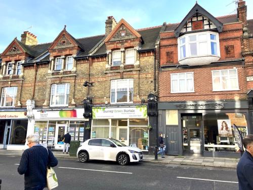 234-236 High Street, Dorking, RH4