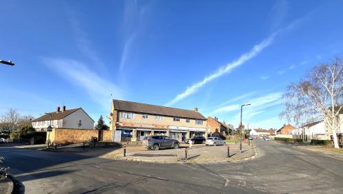 9-13 Anslow Place, Slough, SL1