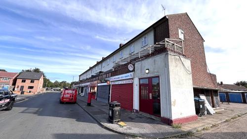 69, 71, 73, 75, 77, 79, 81, 83 Garron Lane, South Ockendon, RM15