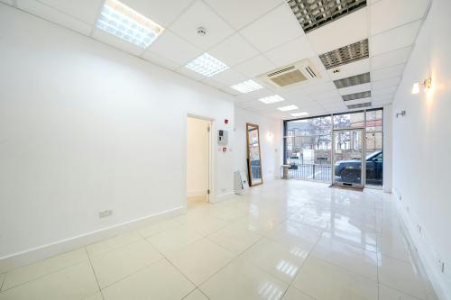 809 Harrow Road, Willesden, London, NW10