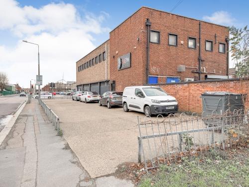 265 sq m, Calcutta Road/St Chads Road, Tilbury, RM18
