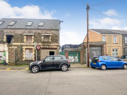 111-112 Clifton Street, Cardiff, CF24