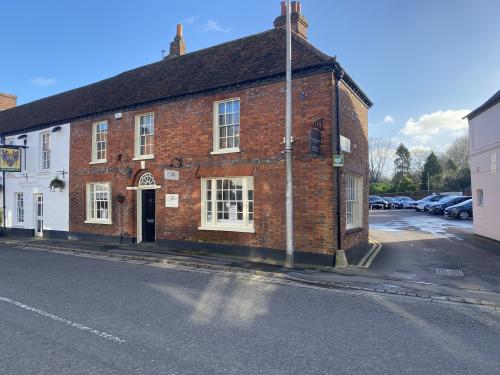 20 Bridge Street, Hungerford, RG17