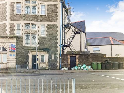 207 Richmond Road, Cardiff, CF24