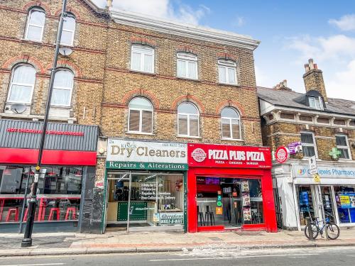 2-2a High Street, South Norwood, London, SE25