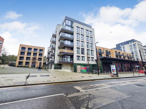 Unit 2 Lily's Walk, Desborough Road, High Wycombe, HP11