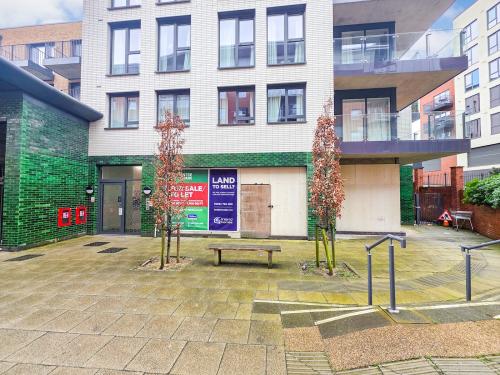 Unit 4 Suffield Hill, Desborough Road, High Wycombe, HP11
