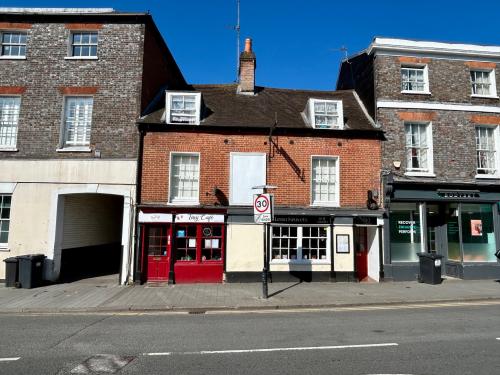 15 The Broadway, Newbury, RG14