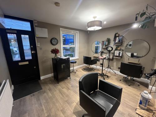 112 Winchester Road, Chandlers Ford, Eastleigh, SO53