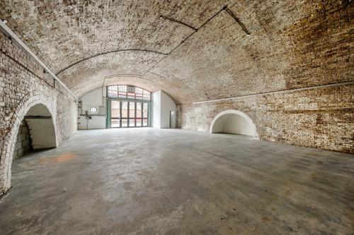386 Railway Arches, Geffrye Street, Hoxton, London, E2