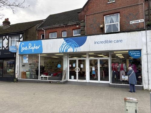 390-392 Bitterne Road, Southampton, SO18