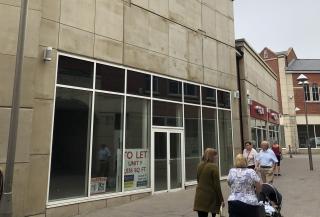 Unit 9, The Swan Centre, Chapel Street, Rugby, CV21