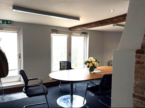 Speakers House, 44 Hart Street, Henley-on-Thames, RG9