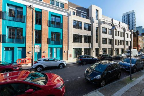 27 Toynbee Street, Spitalfields, London, E1
