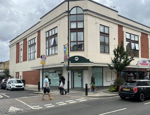 417 North End Road, Fulham, London, SW6