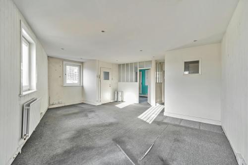 101 Tubbs Road, Willesden, London, NW10