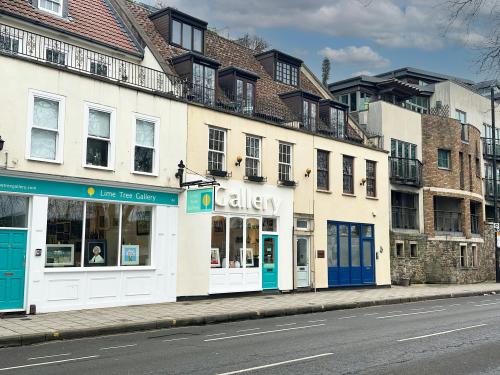82 Hotwell Road, Bristol, BS8
