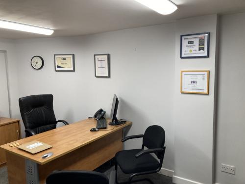 8 Church Road, Burgess Hill, RH15