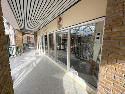 33a Market Place, Burgess Hill, RH15