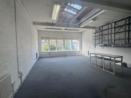 162 Holloway Road, Holloway, London, N7
