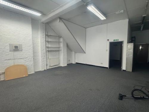 162 Holloway Road, Holloway, London, N7