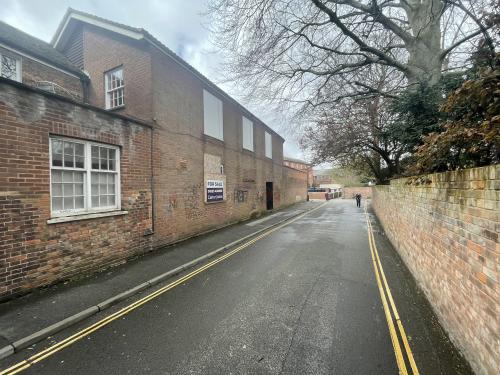 2a Church Square, Taunton, TA1