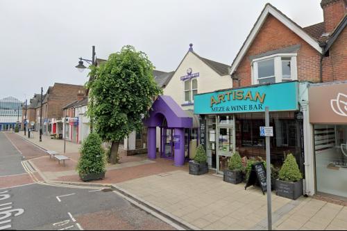 25, High Street, Eastleigh, SO50