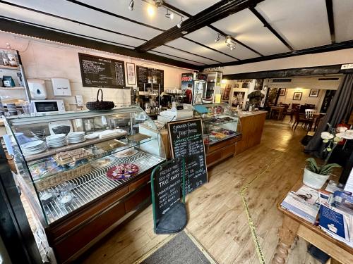 The Coffee House, 3 Buttermarket, Thame, OX9