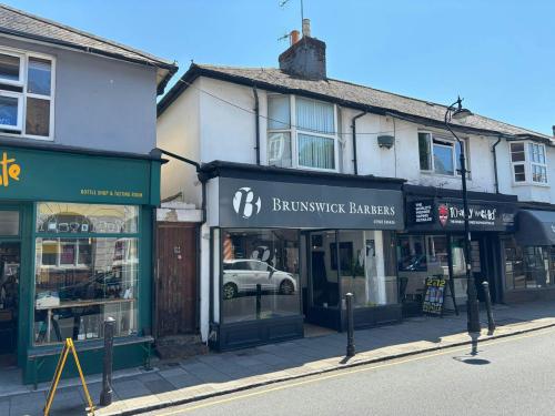 24 Brunswick Road, Shoreham by Sea, BN43